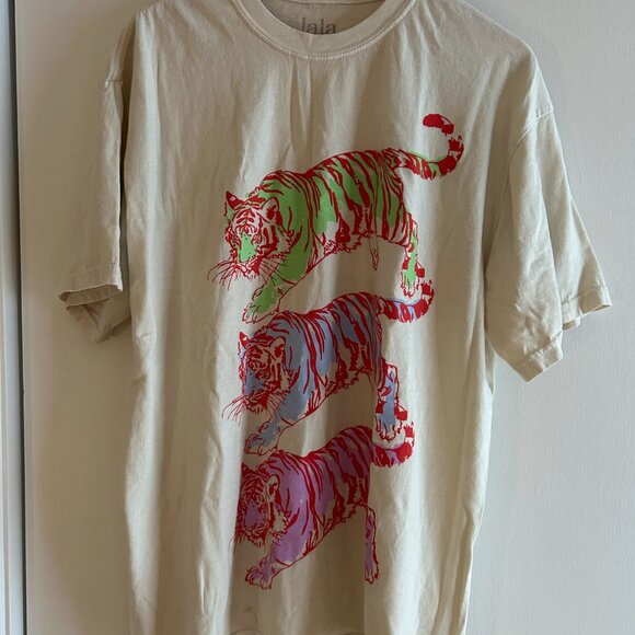 LaLa Graphic Tiger Tee, Size S/M - Picture 3 of 5